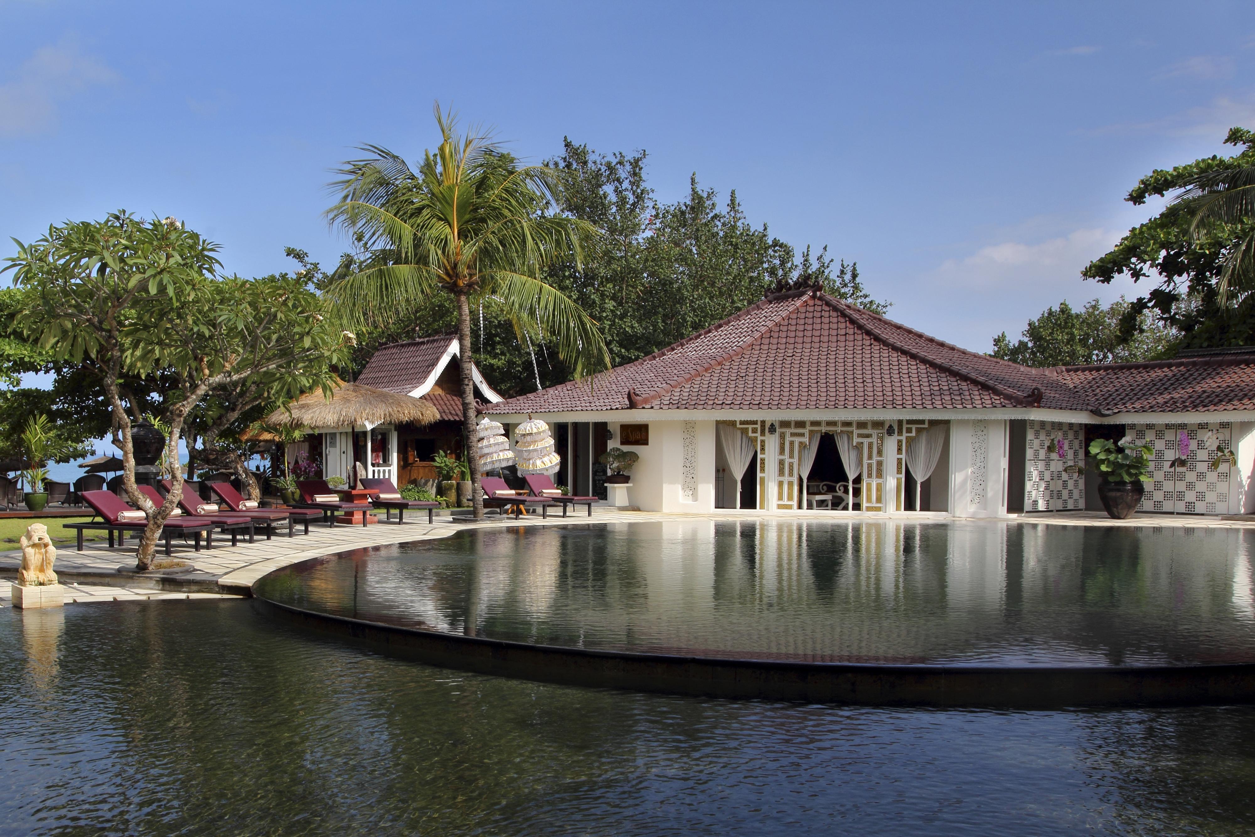Keraton Jimbaran Resort Exterior photo